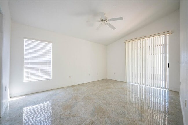 Building Photo - 1876 Holton Rd