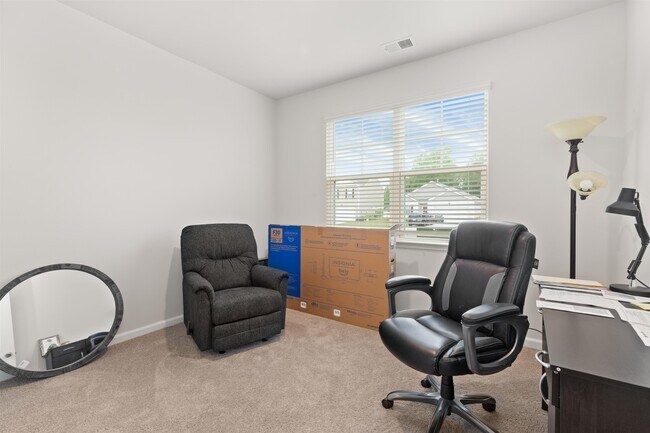 Building Photo - 428 Bearskin Ct