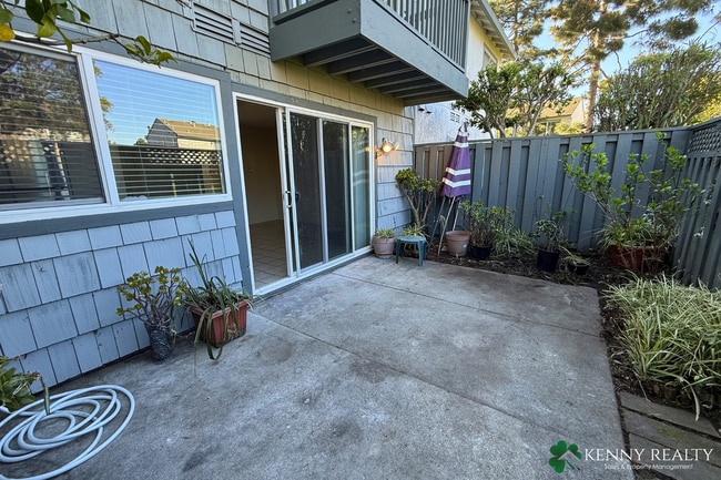 Building Photo - Spacious 3 Bedroom Home Near Parks & Schools in Foster City