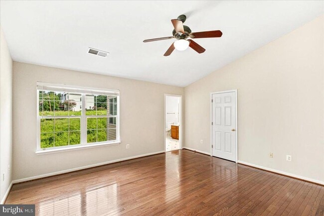 Building Photo - 5304 Waldo Dr