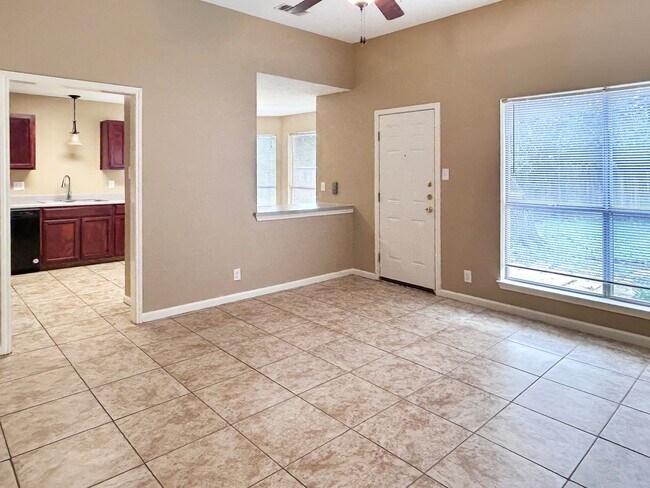 Building Photo - Charming 3-Bedroom Home in Great Northwest with Fireplace & Shaded Backyard