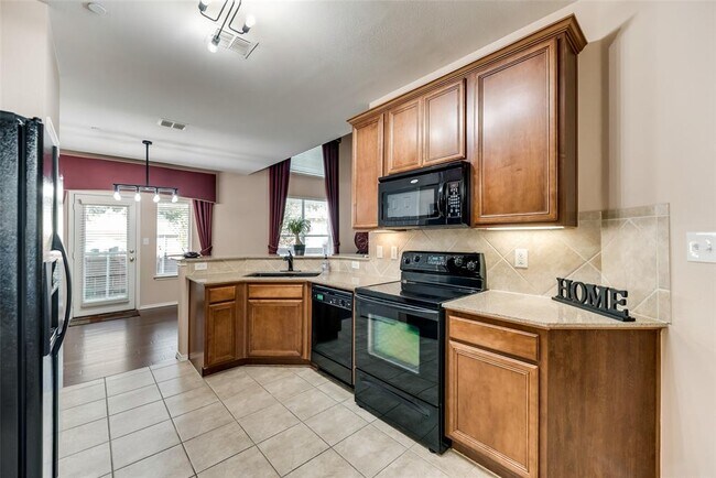 Building Photo - 3109 Parma Ln