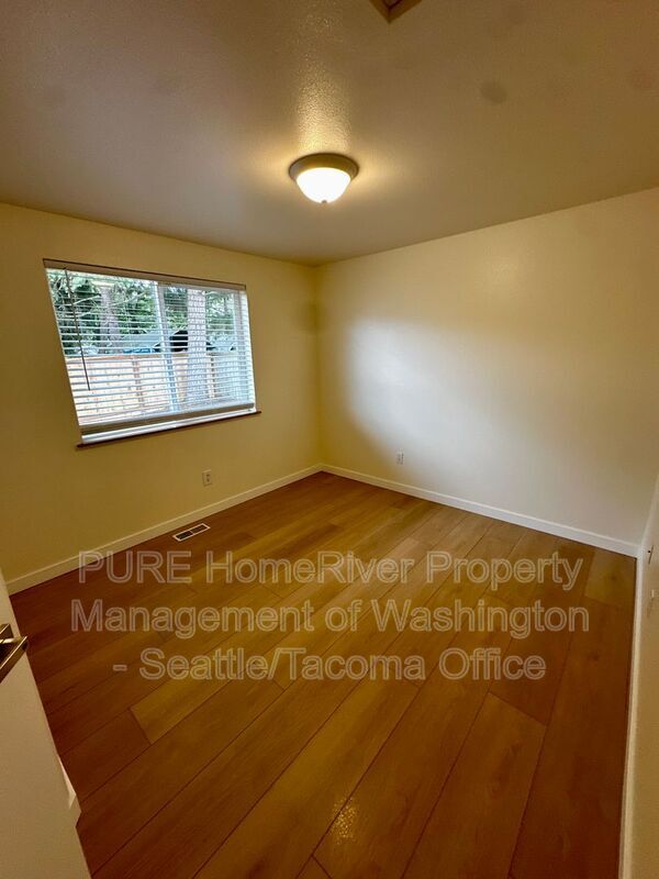 Building Photo - 23121 37th Ave E