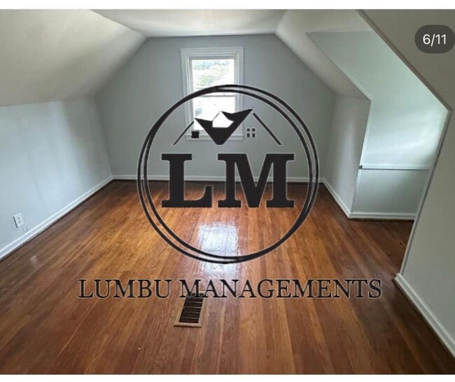 Building Photo - 108 Harris Pl