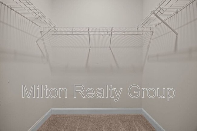 Building Photo - 75 Rolling Waters Ct