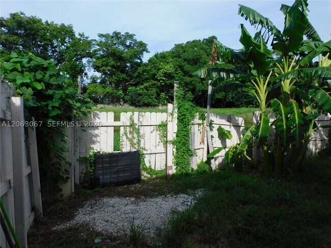 Building Photo - 28442 SW 141st Pl