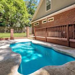 Building Photo - 6833 Corto Rd