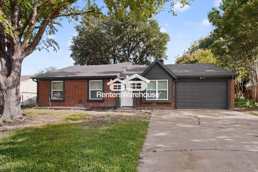 Building Photo - 1408 Seely St