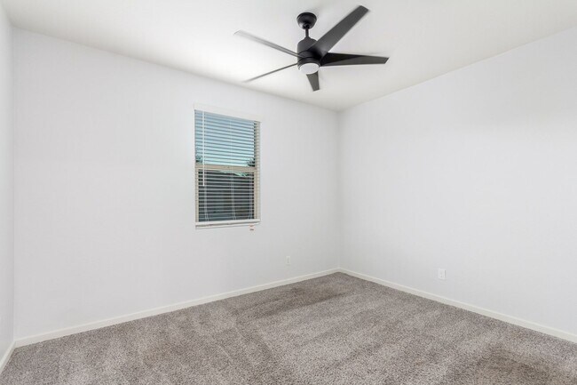 Building Photo - Stylish Living Near Queen Creek – Welcome ...