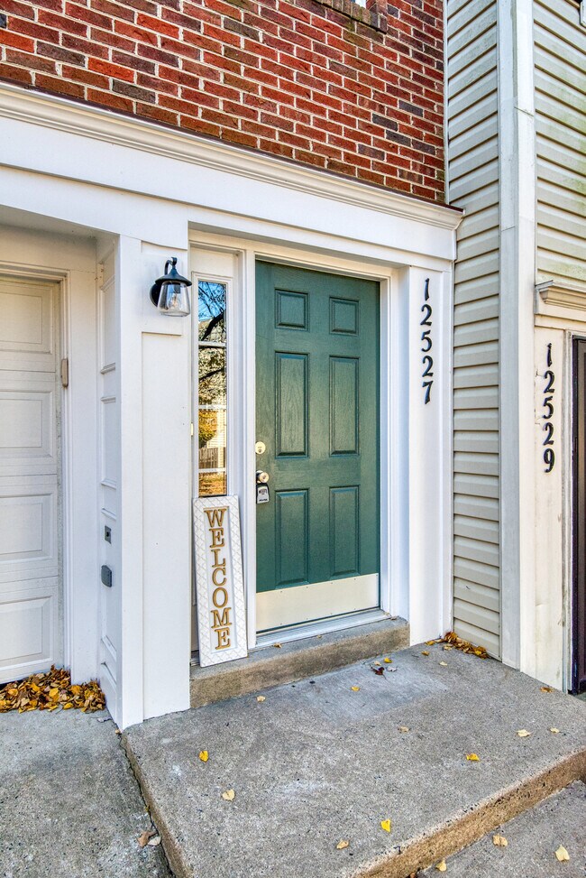 Building Photo - 12527 Heykens Ln