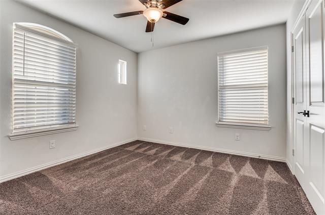 Building Photo - 2625 Toledo Dr