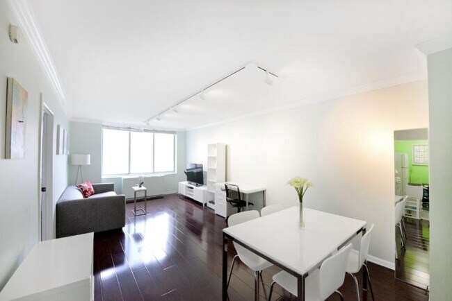 Primary Photo - 1 bedroom in New York NY 10065