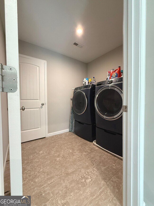 Building Photo - 4363 Vista Creek Ln