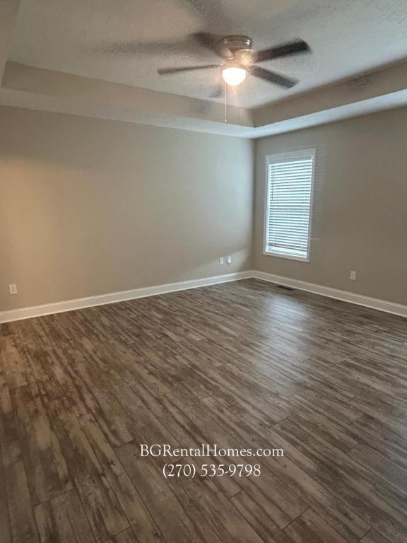 Building Photo - 506 Labrador Dr