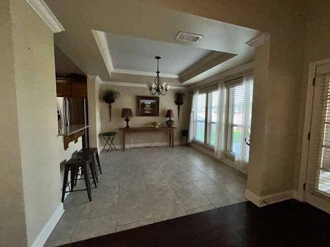 Building Photo - 41488 Creekstone Avenue