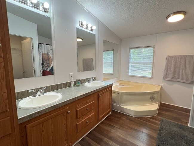 Building Photo - AVAILABLE NOW | PETS ALLOWED OUTDOORS ONLY...