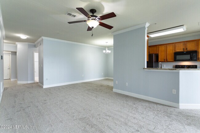 Building Photo - 11789 Surfbird Cir