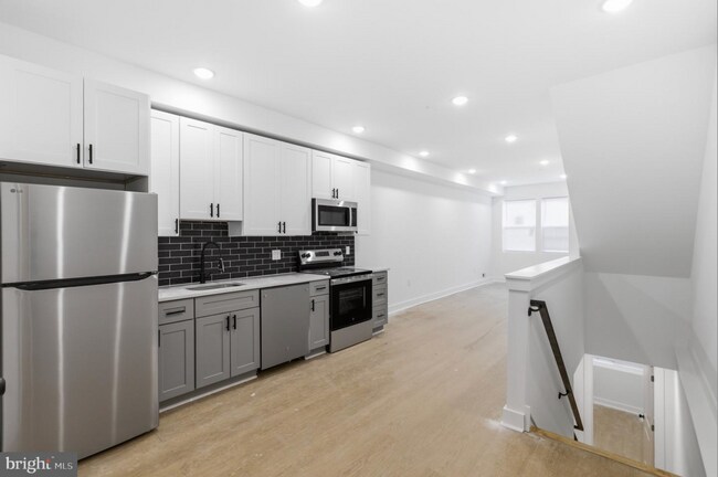 Building Photo - 2322 N 5th St