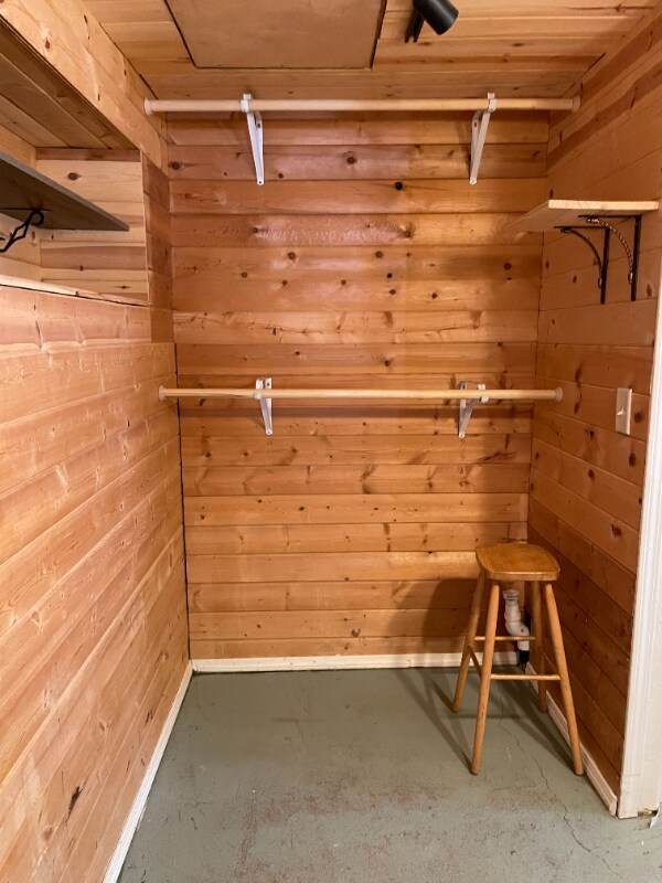 Building Photo - 2130 Rancho Lomas Way
