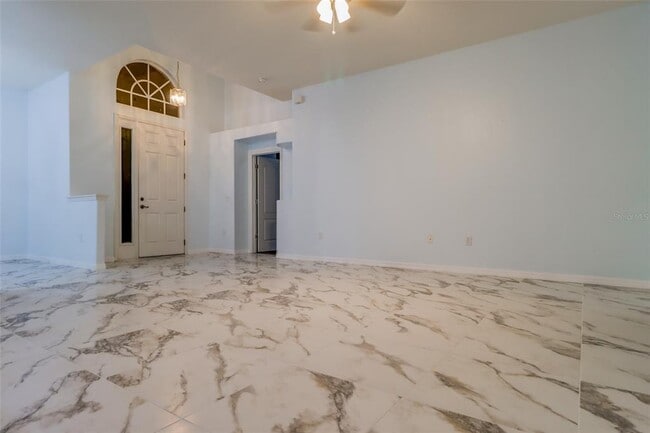 Building Photo - 207 Taylor Bay Ln