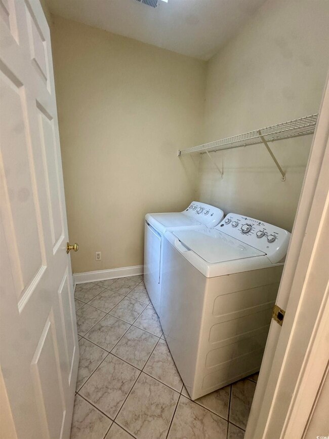 Building Photo - 544 Stonemason Dr