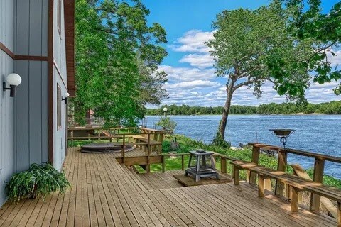 back deck - 218 Shore Acres Rd
