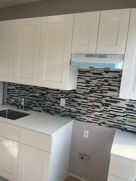 Building Photo - 6 Pomona Ave