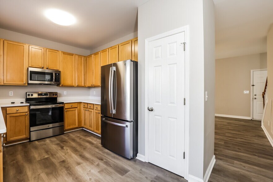 Building Photo - 4417 Cardinal Grove Blvd