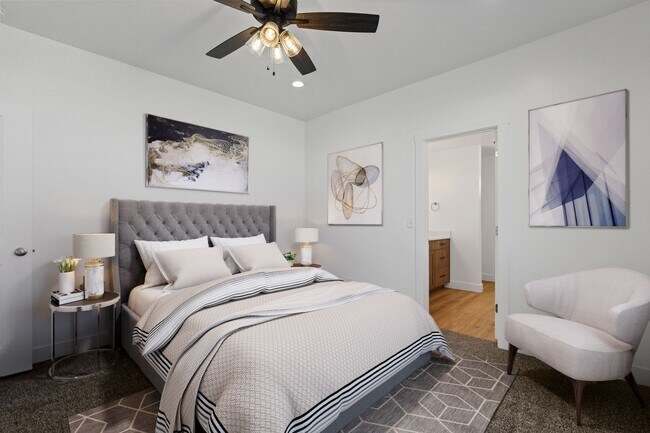Building Photo - Luxury 4 Bedroom 2.5 Bath with Office & Family Room for Rent Richmond, Utah
