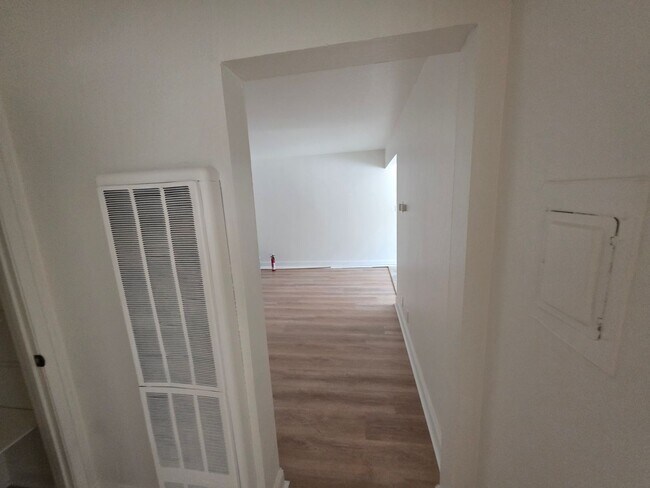 Building Photo - Discover 3528-3538 Agate in Santa Clara Open House Sunday August 2nd from 12noon-3pm