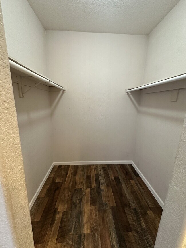 Building Photo - $4,000 - 4 Bed / 3.5 Bedroom Townhouse in Ambiance Neighborhood of San Marcos