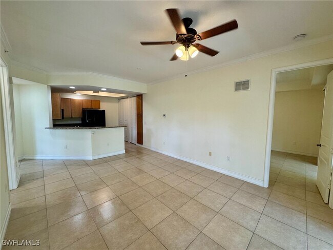 Building Photo - 4400 Bonita Beach Walk Dr