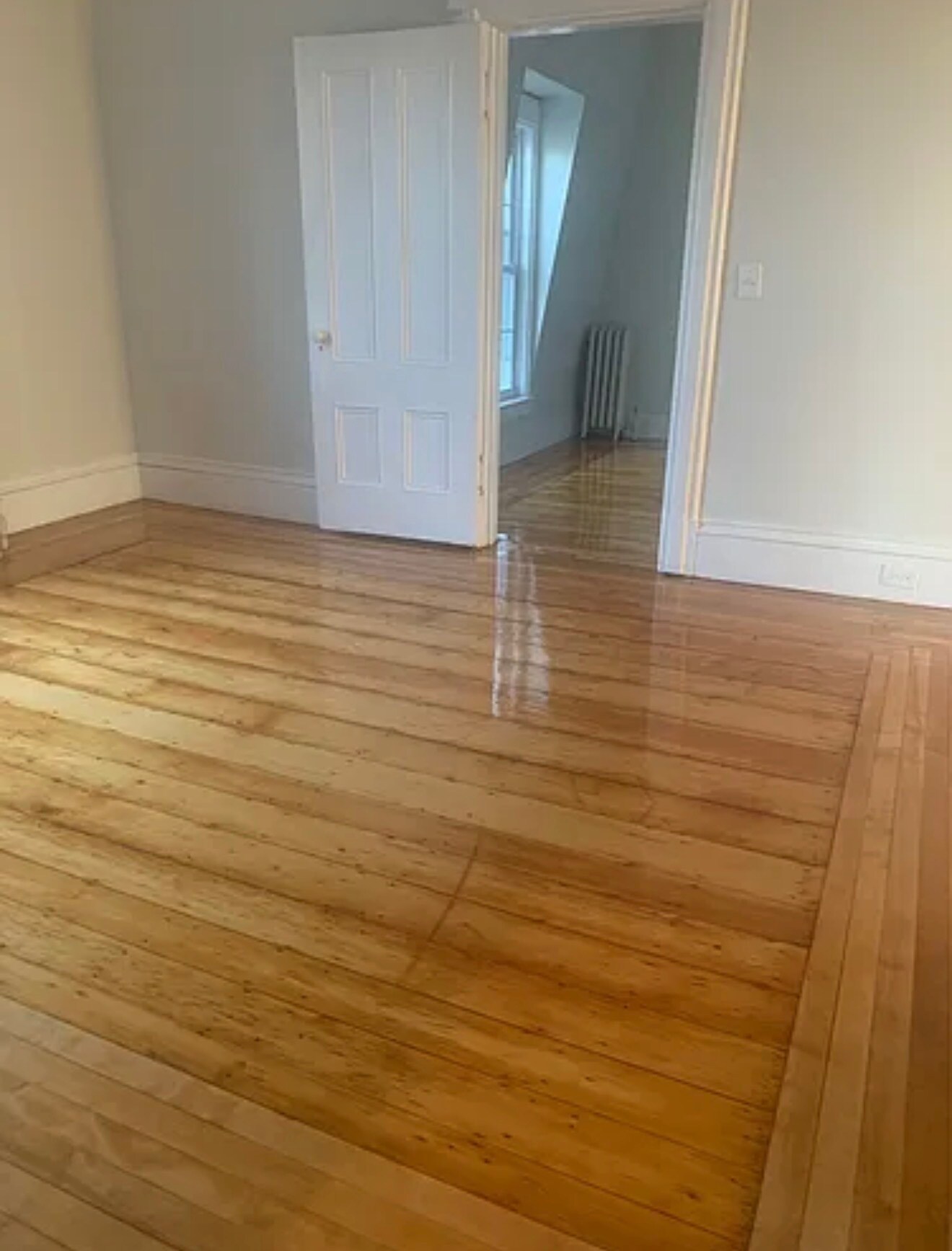 Building Photo - 91 Walnut St