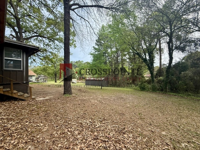 Building Photo - Almost Ready! 2 Bedroom 1 Bath ON Lake Palestine!