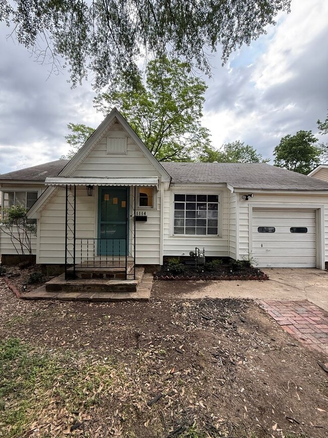 Primary Photo - 1114 N 39th St