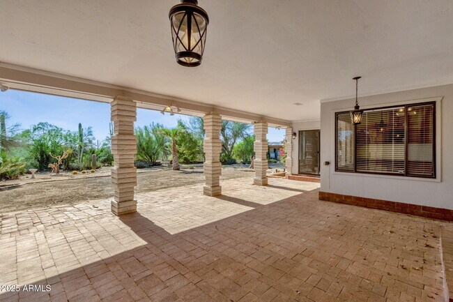 Building Photo - 12323 E Appaloosa Pl