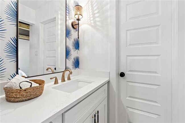 Building Photo - 3808 Leafield Dr