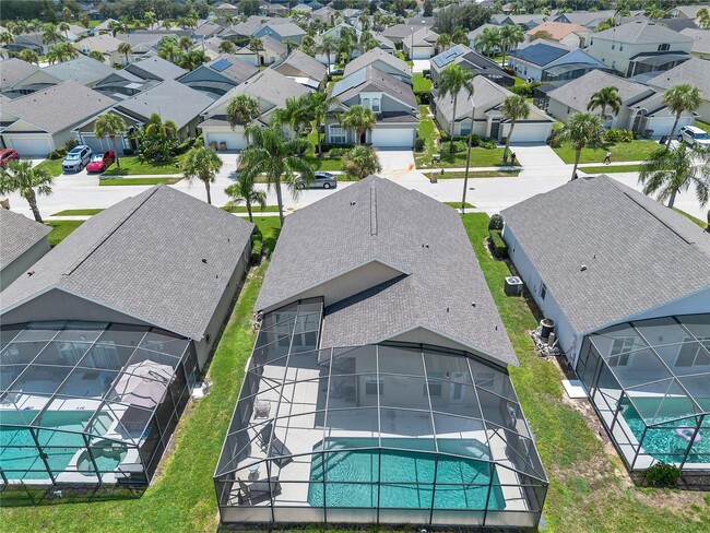 Building Photo - 16635 Palm Spring Dr