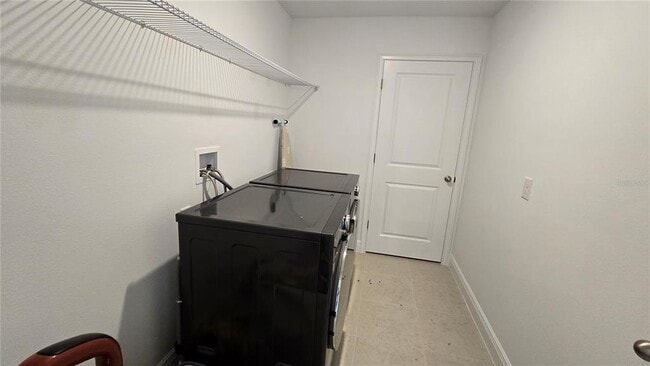 Building Photo - 2268 Broadbrook Dr