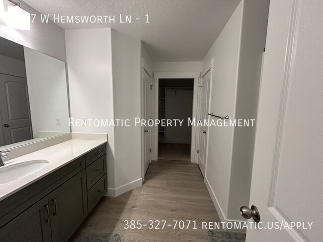 Building Photo - 4597 W Hemsworth Ln