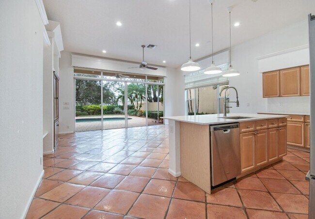 Building Photo - 2466 Bay Isle Ct