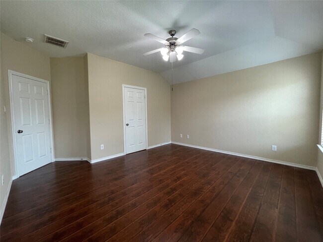 Building Photo - 6110 Moran Crest Dr