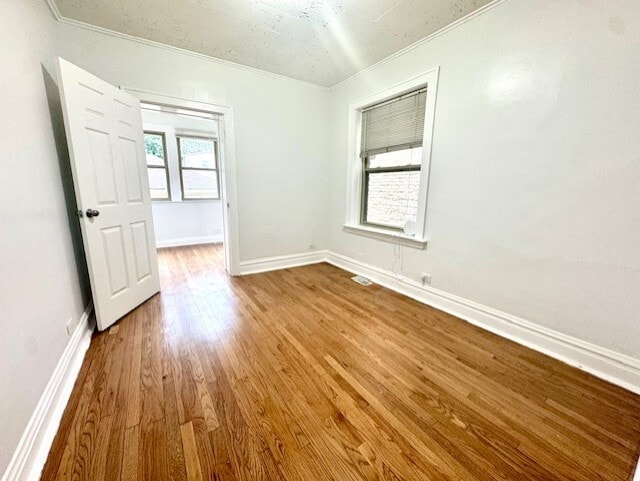 Building Photo - 5412 N Kimball Ave