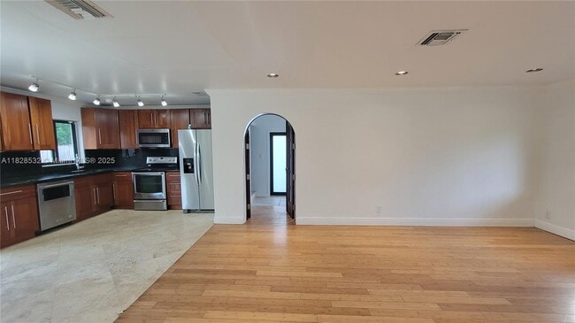 Building Photo - 7161 Pershing St
