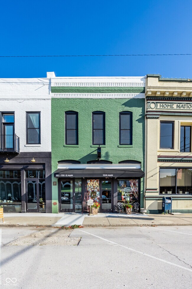 Building Photo - 113 E Main St