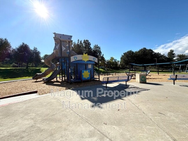 Building Photo - 44836 Marge Pl