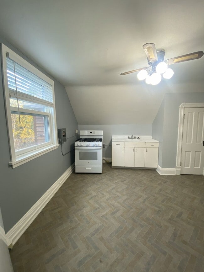 Building Photo - 1826 Minnesota Ave