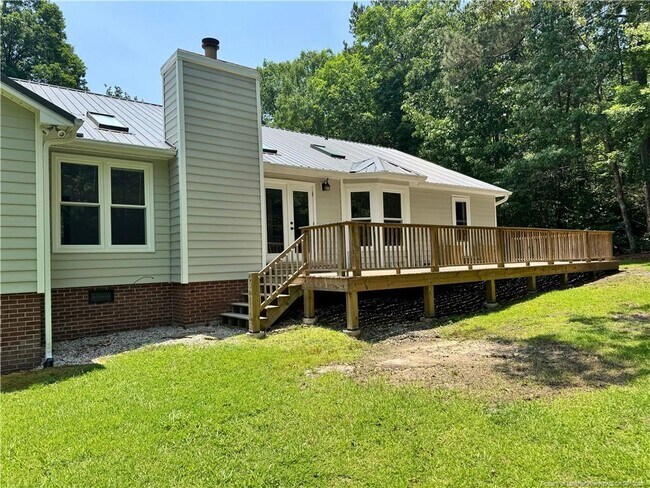 Building Photo - 4011 Woods Ct