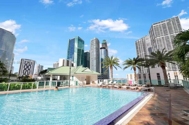 Building Photo - 41 SE 5th St