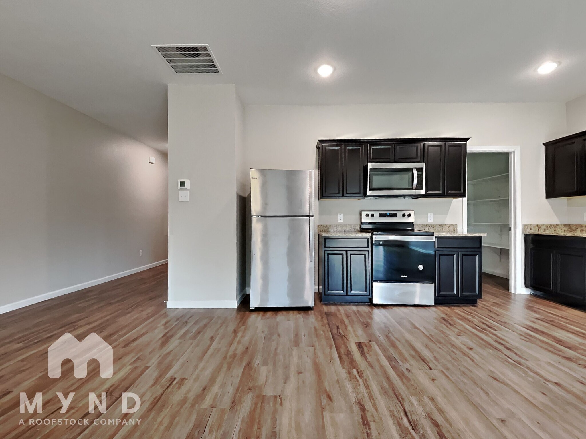 Building Photo - 217 Concho River Dr